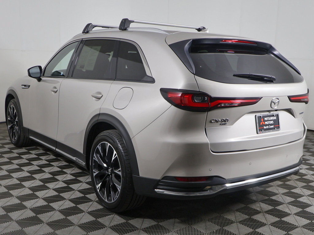 Used 2024 MAZDA CX-90 Plug-In Hybrid w/ Premium Pkg AWD/4WD image 12