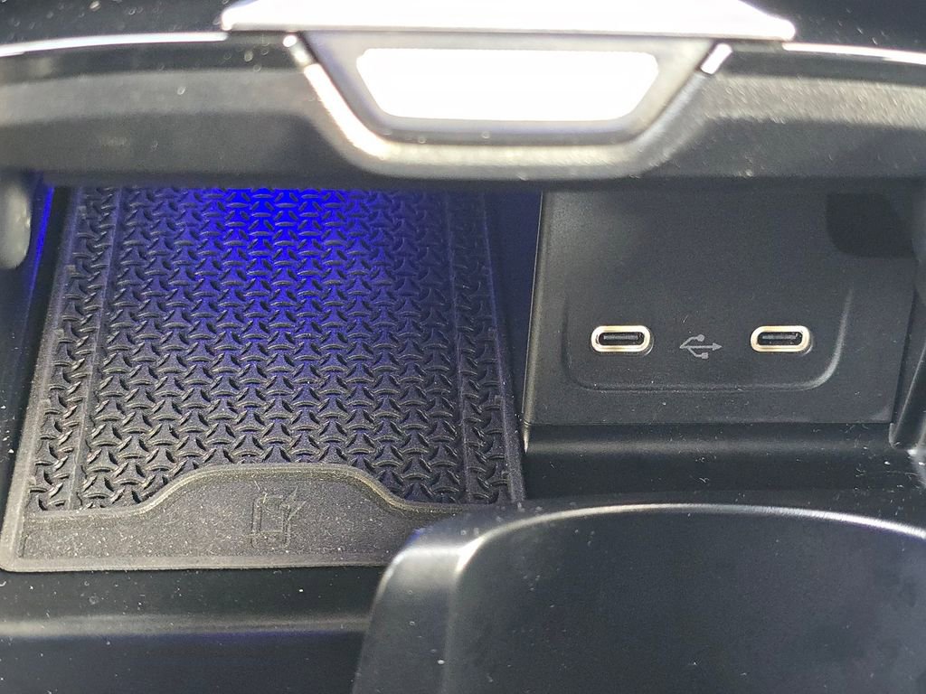 Certified 2025 Mercedes-Benz C 300 4MATIC Sedan image 31