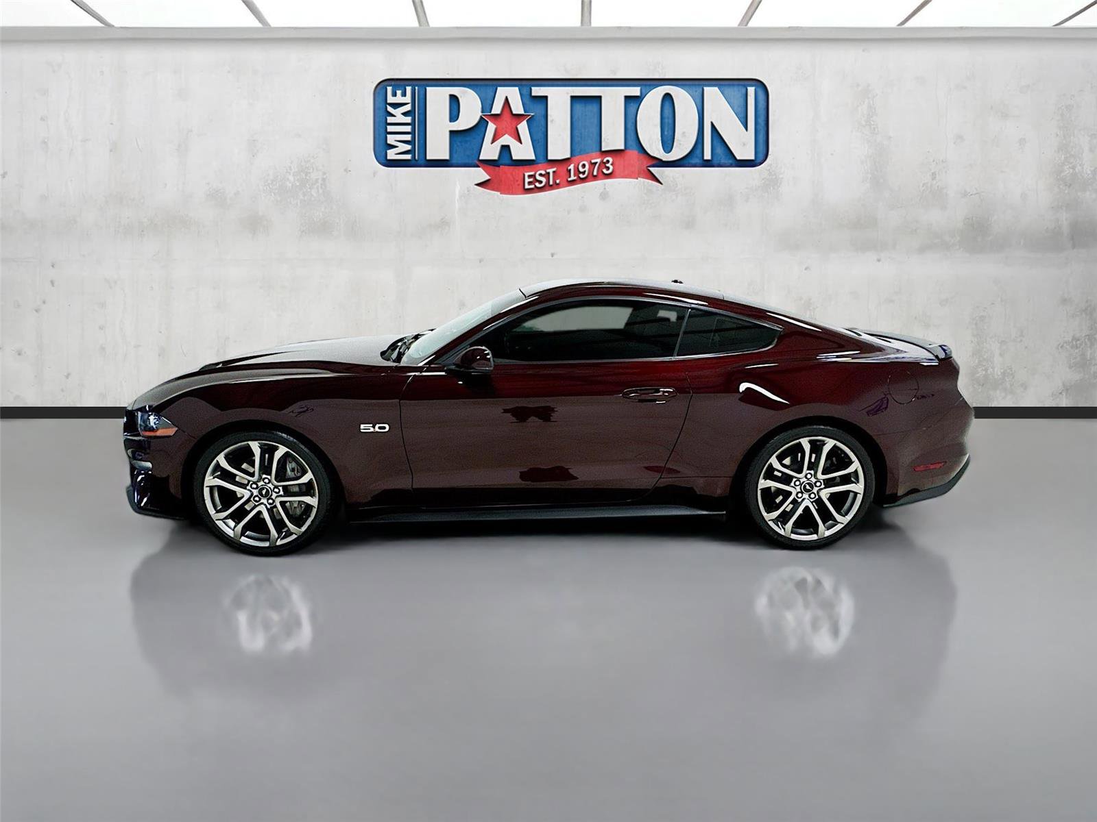 Certified 2018 Ford Mustang GT Premium image 4