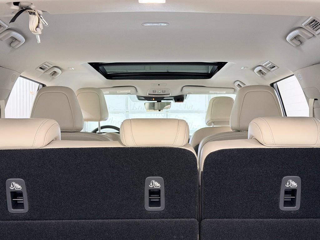 New 2026 Nissan Armada Platinum Reserve w/ Accent Package AWD/4WD image 36