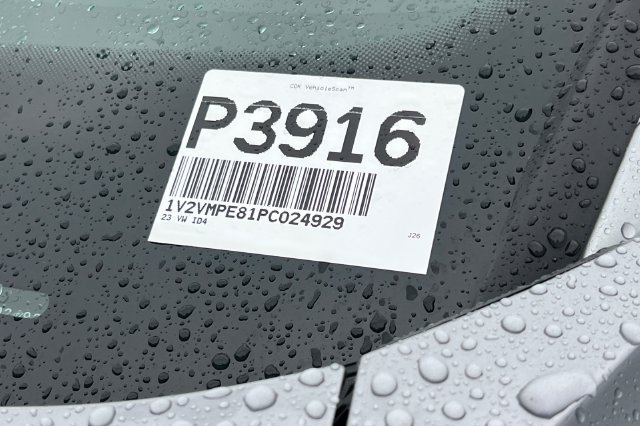 Used 2023 Volkswagen ID.4 Pro S RWD image 8