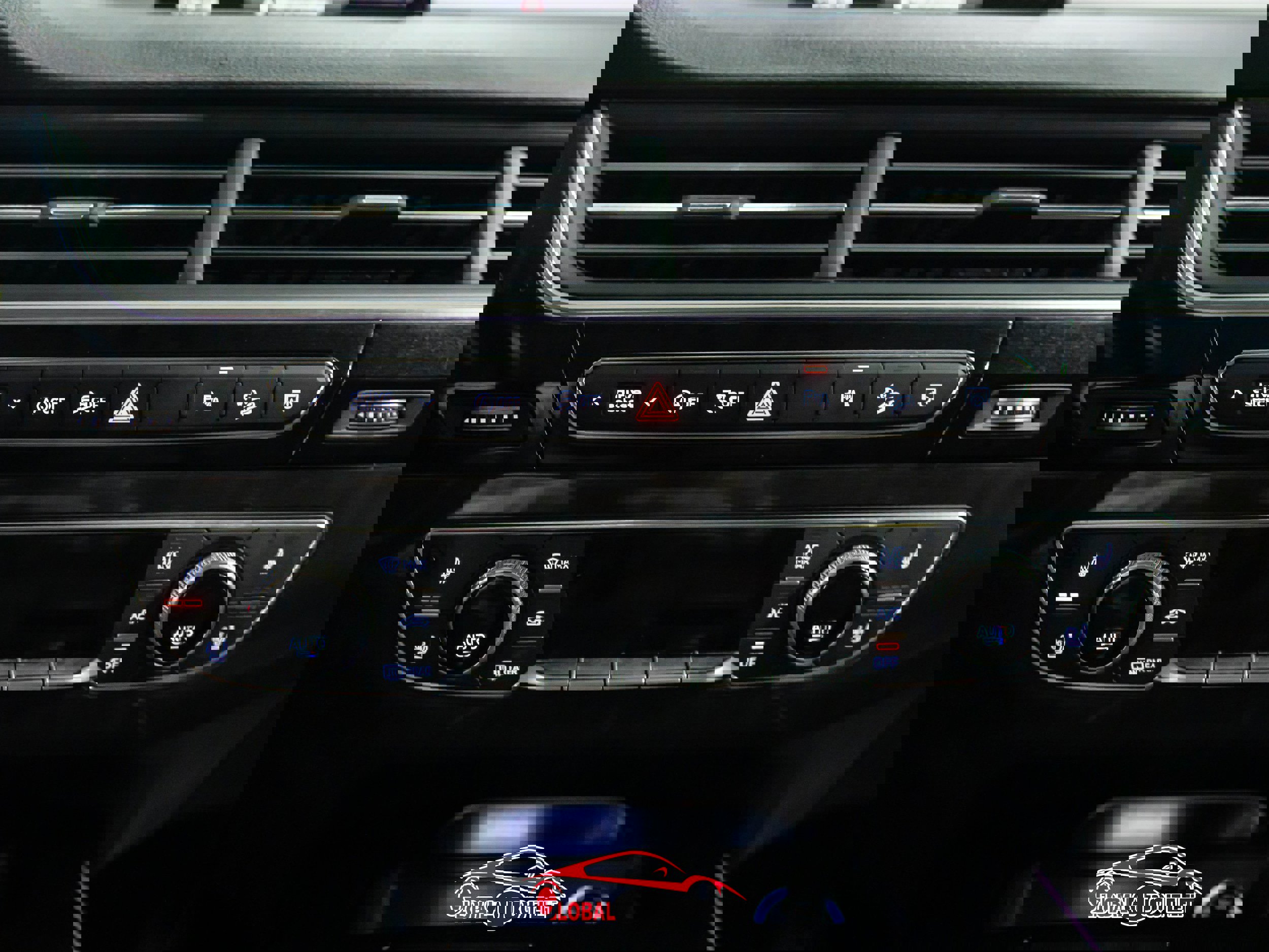 Used 2018 Audi Q7 3.0T Prestige image 35