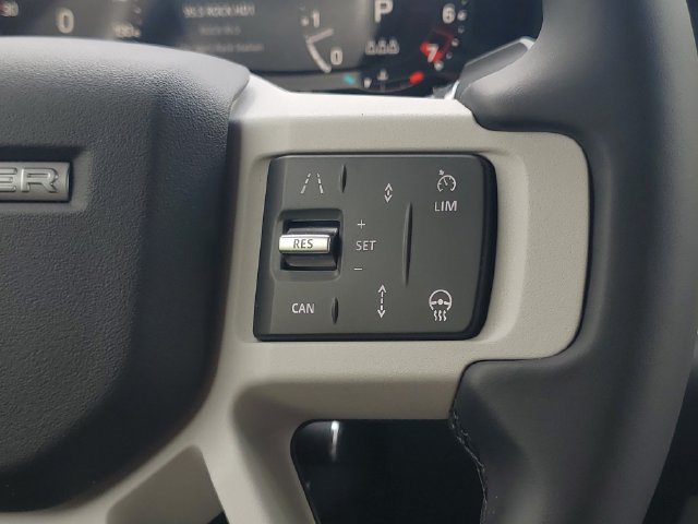 New 2026 Land Rover Defender 110 X-Dynamic SE AWD/4WD image 23