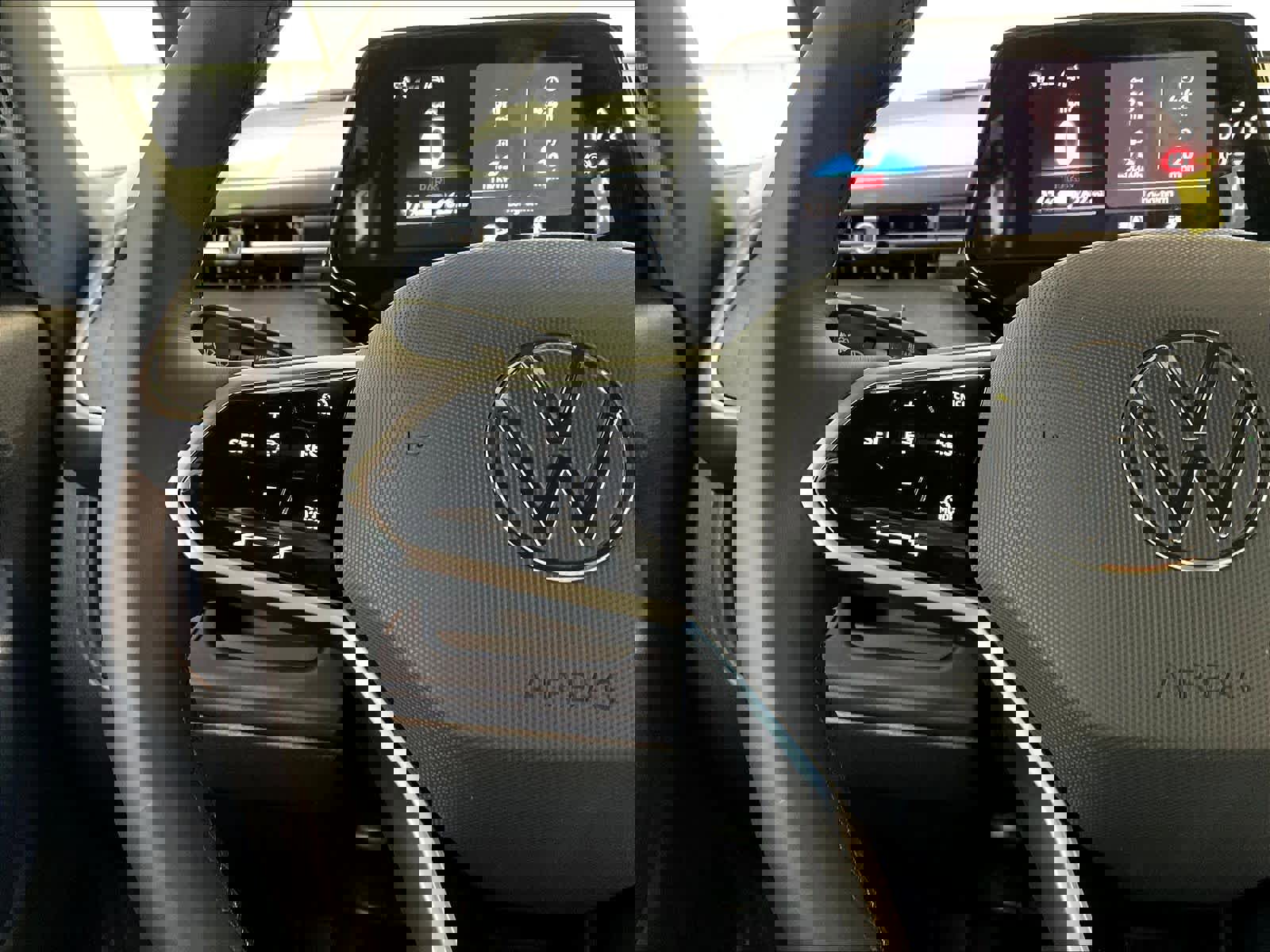 New 2025 Volkswagen ID. Buzz Pro S image 17