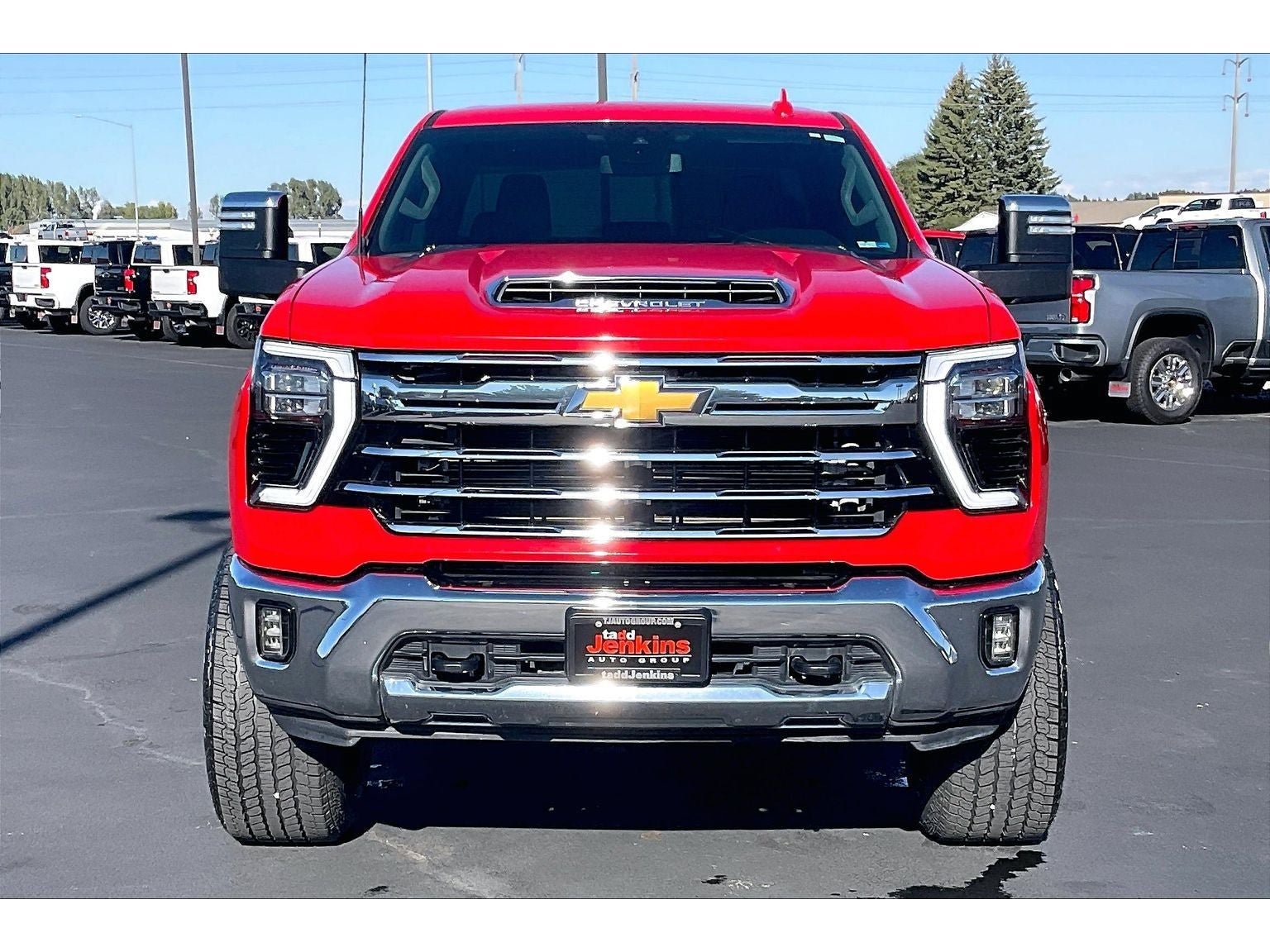 Used 2024 Chevrolet Silverado 3500 LTZ AWD/4WD image 3