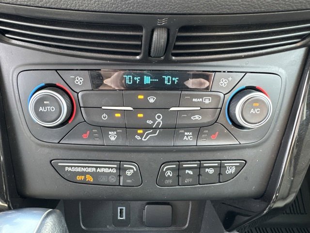 Used 2018 Ford Escape Titanium image 15