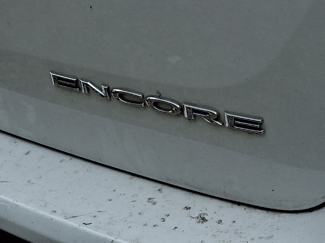 Used 2021 Buick Encore Preferred w/ Safety Package FWD image 9
