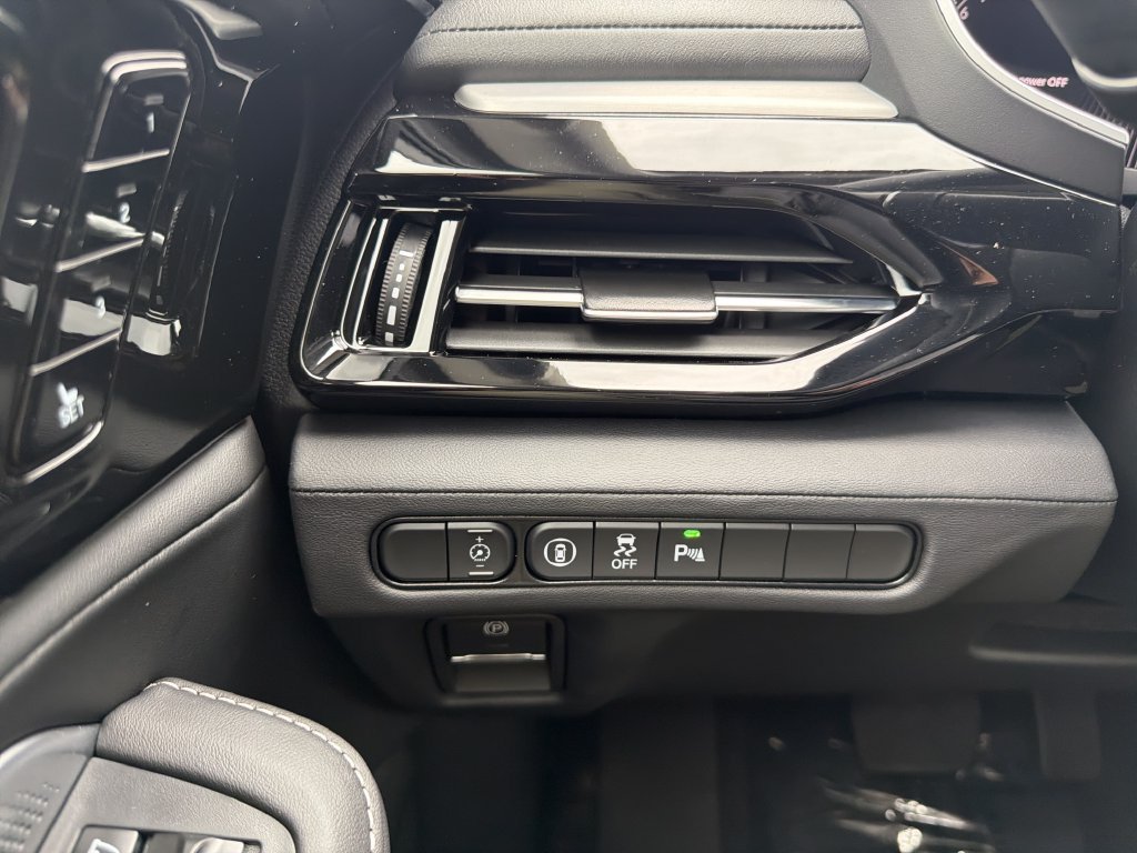 New 2026 Acura MDX w/ Technology Package FWD image 30