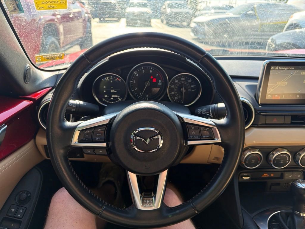 Used 2017 MAZDA MX-5 Miata RF Grand Touring RWD image 13