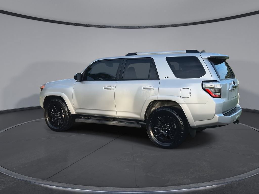 Used 2022 Toyota 4Runner SR5 RWD image 6