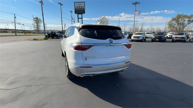 Certified 2023 Buick Enclave Essence image 7