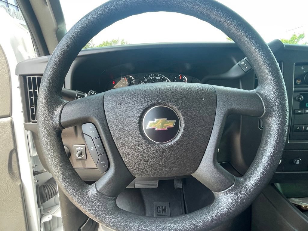 Used 2024 Chevrolet Express 3500 LS RWD image 13