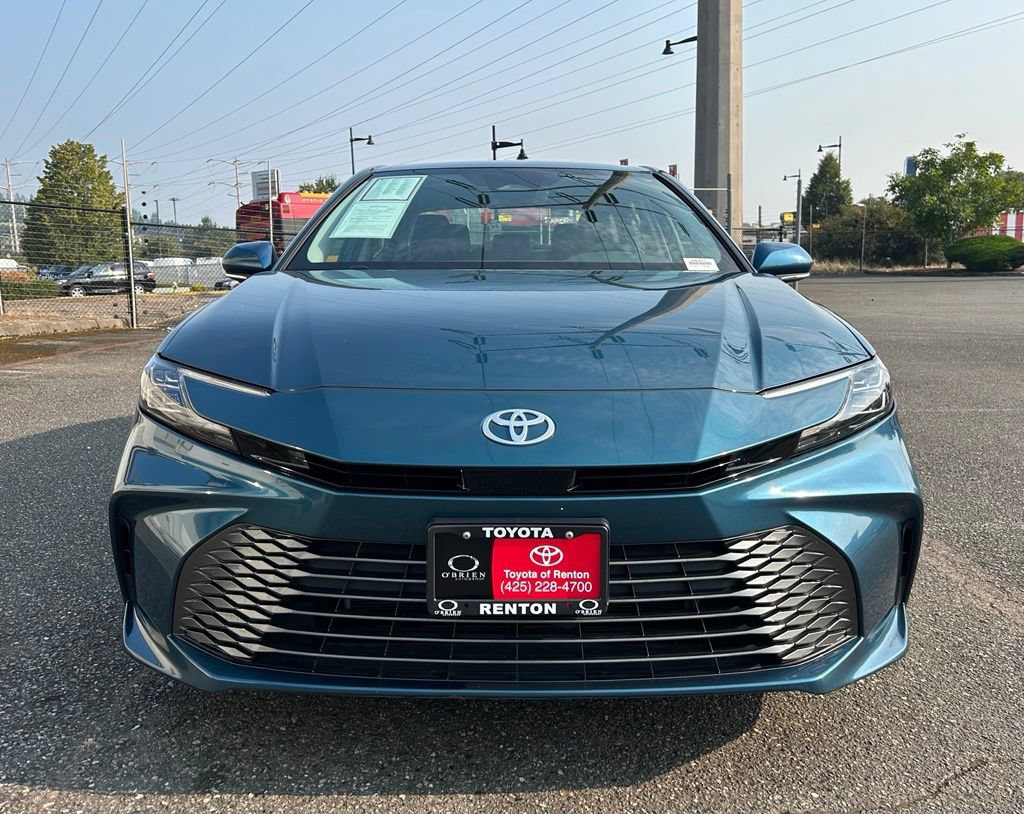 Certified 2025 Toyota Camry XLE FWD image 2