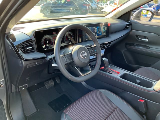 New 2026 Nissan Kicks SR image 7