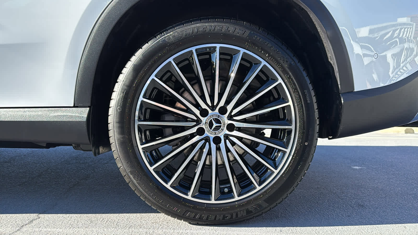 New 2026 Mercedes-Benz GLC 300 4MATIC image 12