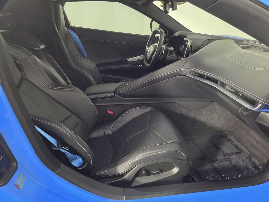 Used 2023 Chevrolet Corvette Stingray Coupe w/ Z51 Performance Package image 24