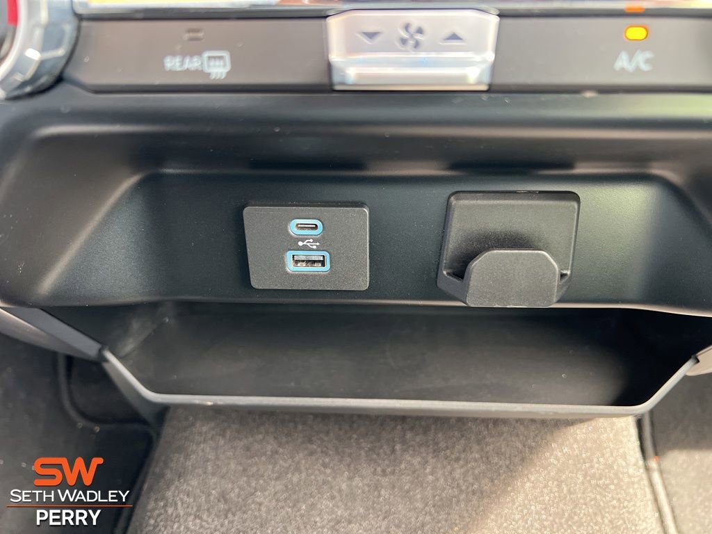 New 2023 Ford F150 XLT w/ Equipment Group 301A Mid image 22