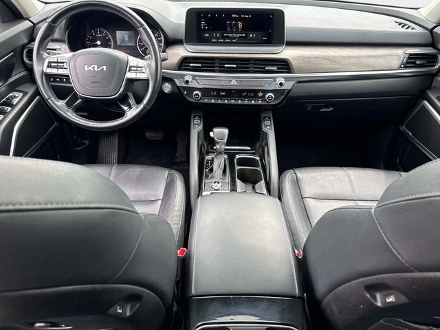 Used 2022 Kia Telluride EX w/ EX Premium Package AWD/4WD image 16