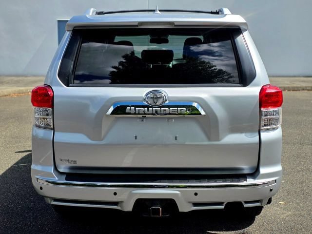 Used 2012 Toyota 4Runner SR5 w/ Premium Pkg AWD/4WD image 5