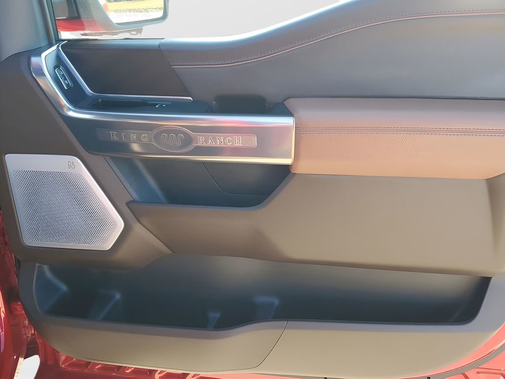 Used 2025 Ford F150 King Ranch w/ FX4 Off-Road Package image 46