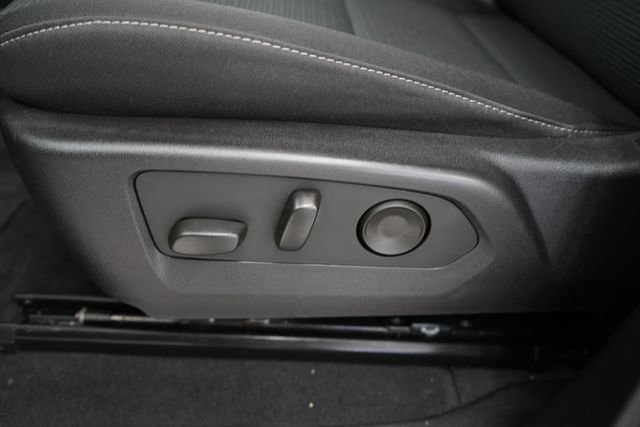 Used 2025 GMC Canyon Elevation w/ Convenience Package image 36