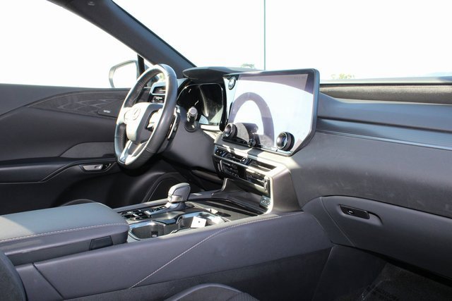Certified 2024 Lexus RX 500h F Sport image 5