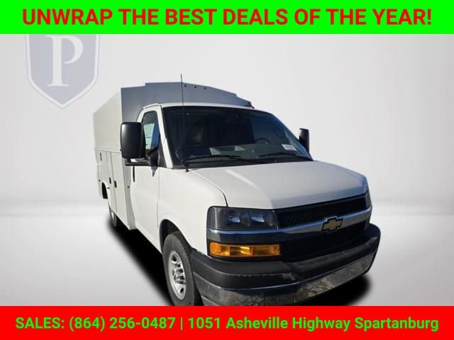 New 2025 Chevrolet Express 3500 w/ Power Convenience Package image 13