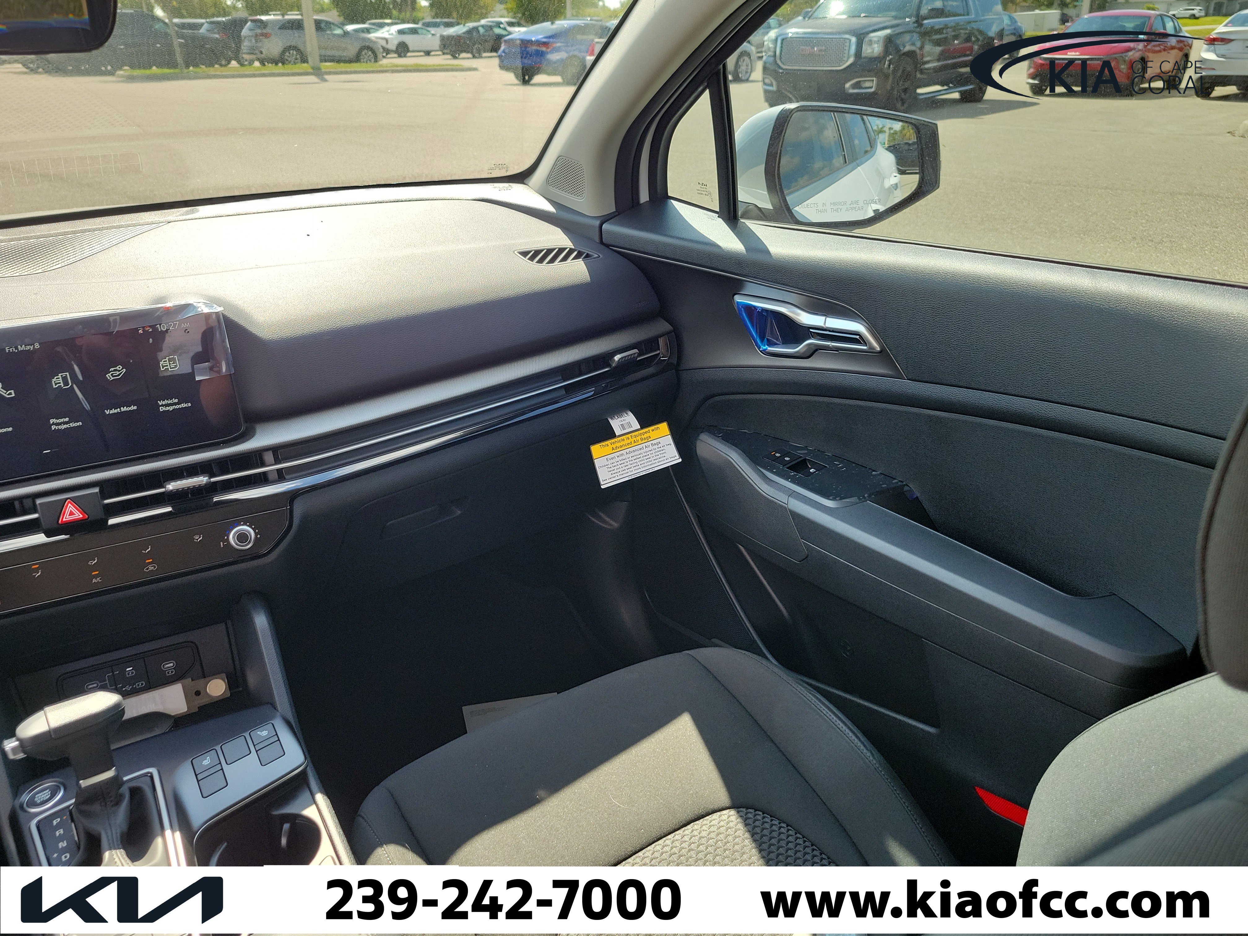 New 2026 Kia Sportage LX w/ LX Convenience Package FWD image 16