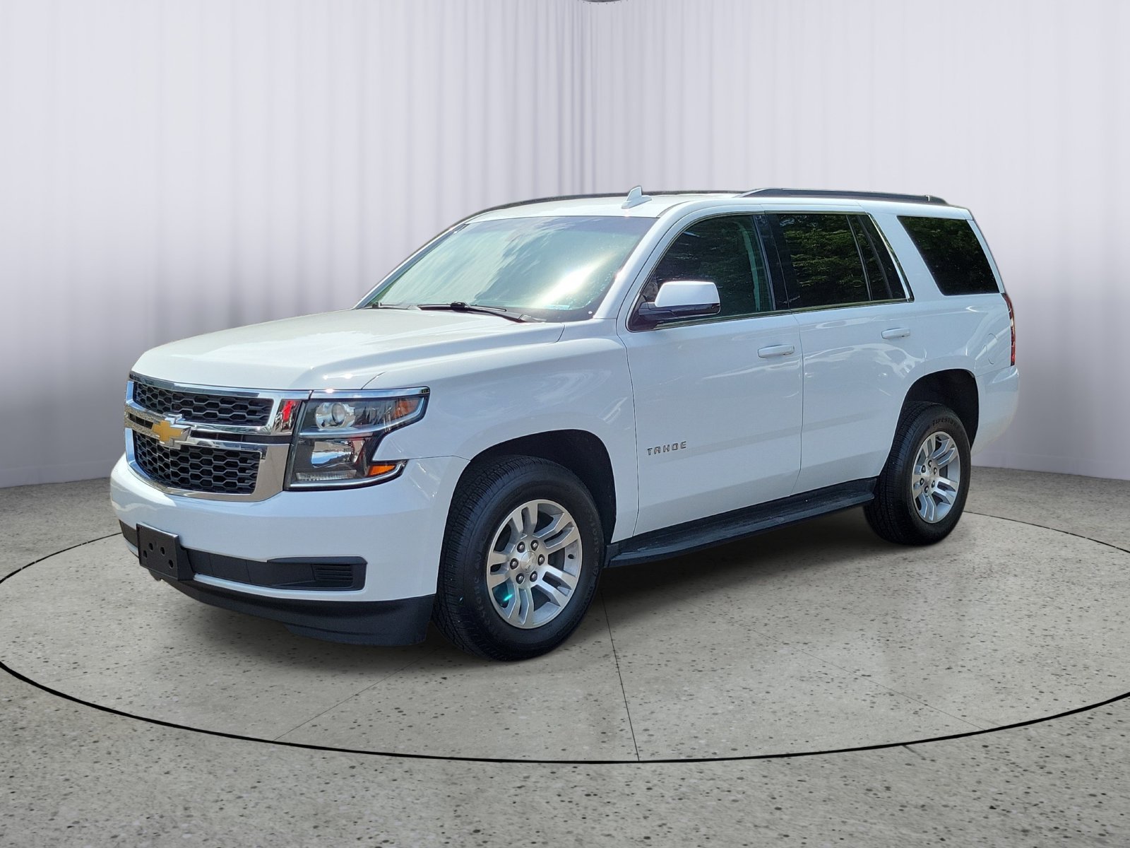 Used 2019 Chevrolet Tahoe LS RWD image 5