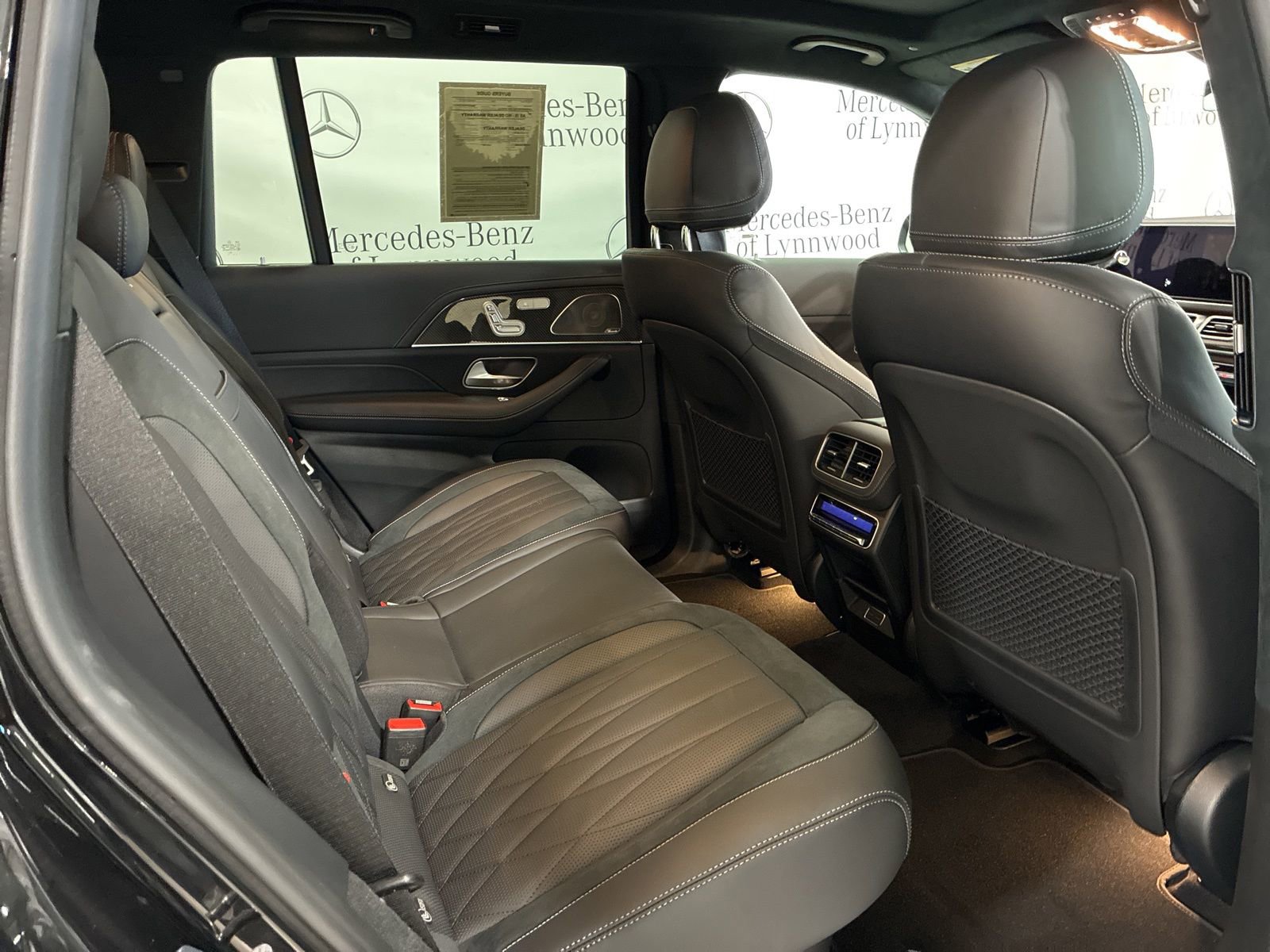 Used 2026 Mercedes-Benz GLS 63 AMG 4MATIC image 22