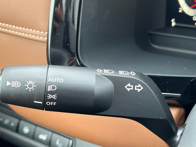 New 2026 Nissan Pathfinder Platinum image 23