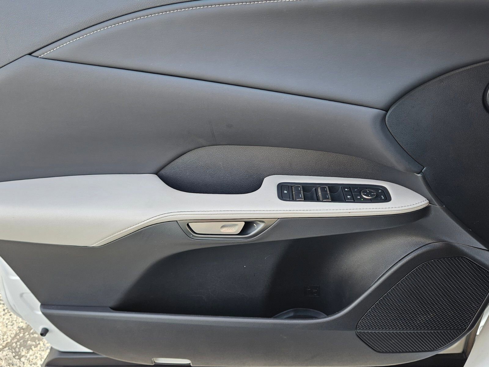 Used 2023 Lexus RX 350 Premium Plus w/ Accessory Package image 28