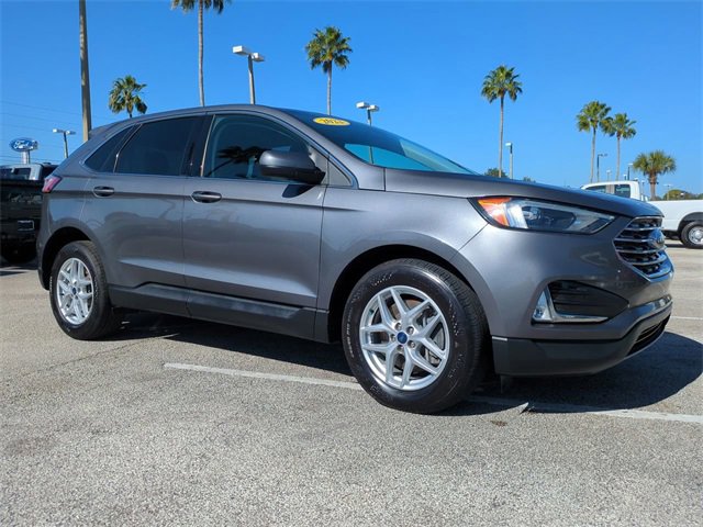 Certified 2022 Ford Edge SEL w/ Convenience Package image 2