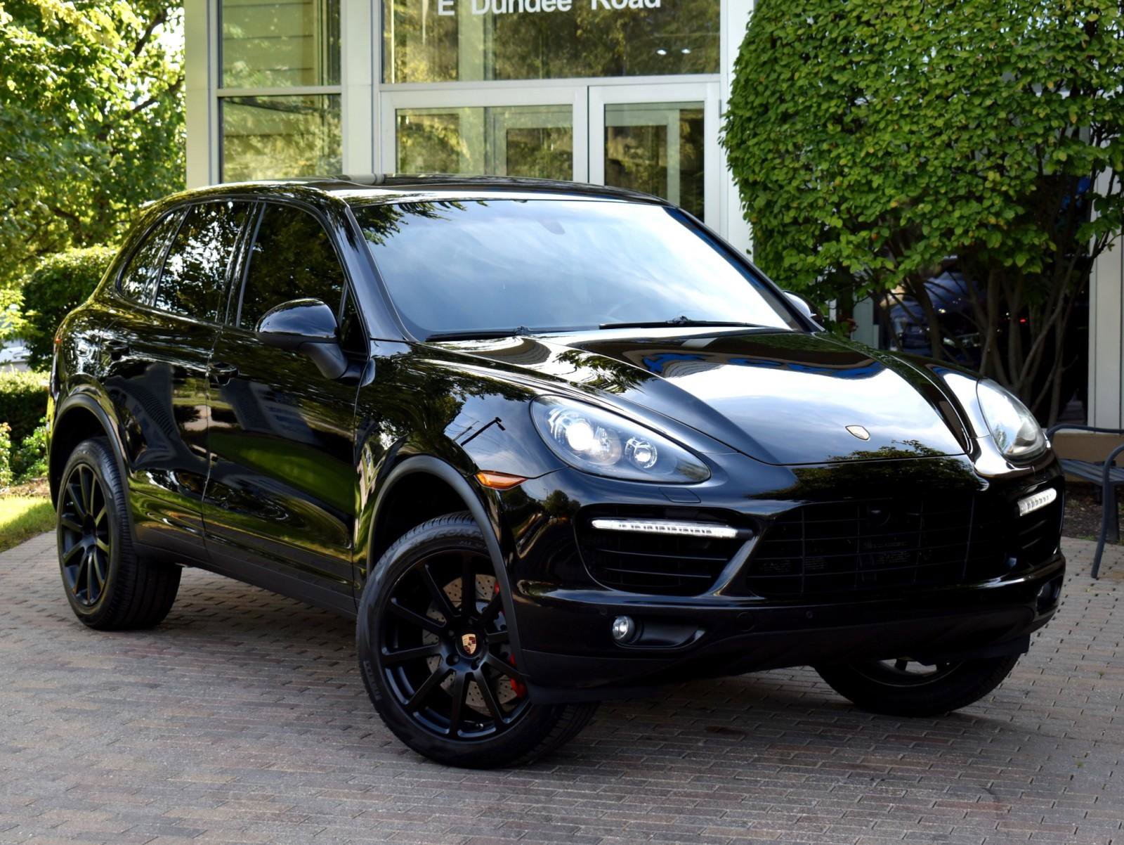 Used 2014 Porsche Cayenne Turbo w/ Comfort Plus Package (PU4) image 5