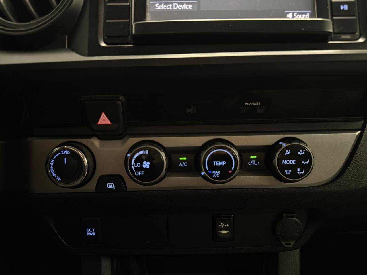 Used 2017 Toyota Tacoma SR w/ Tow Package AWD/4WD image 17