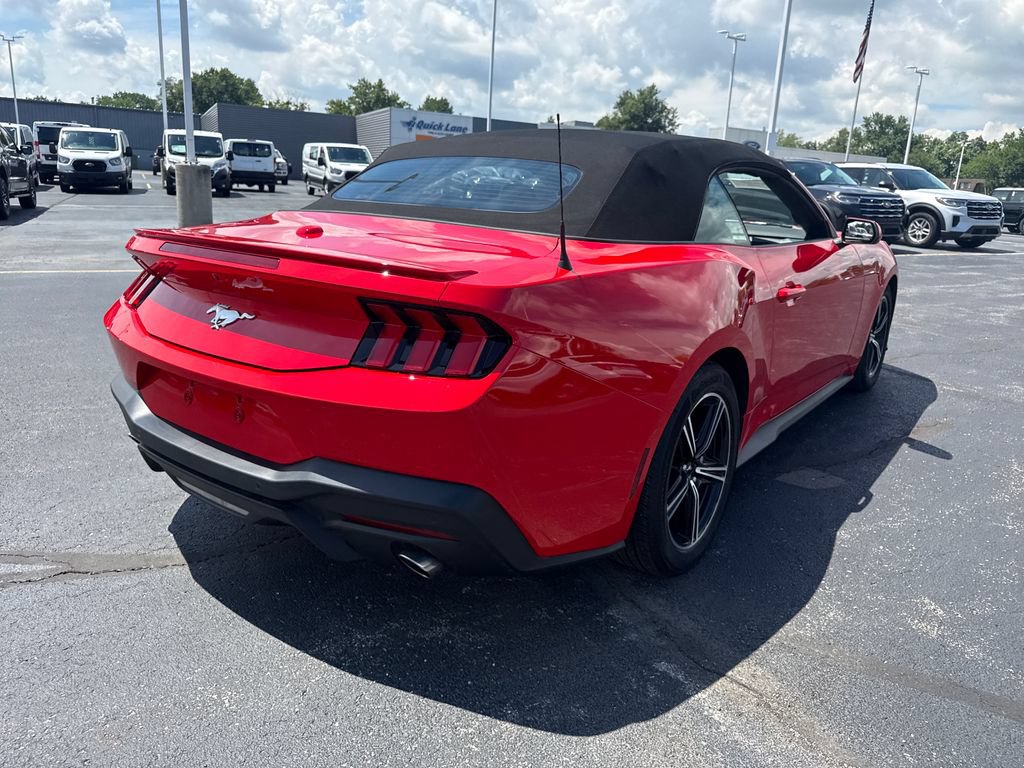 Used 2025 Ford Mustang Premium RWD image 8