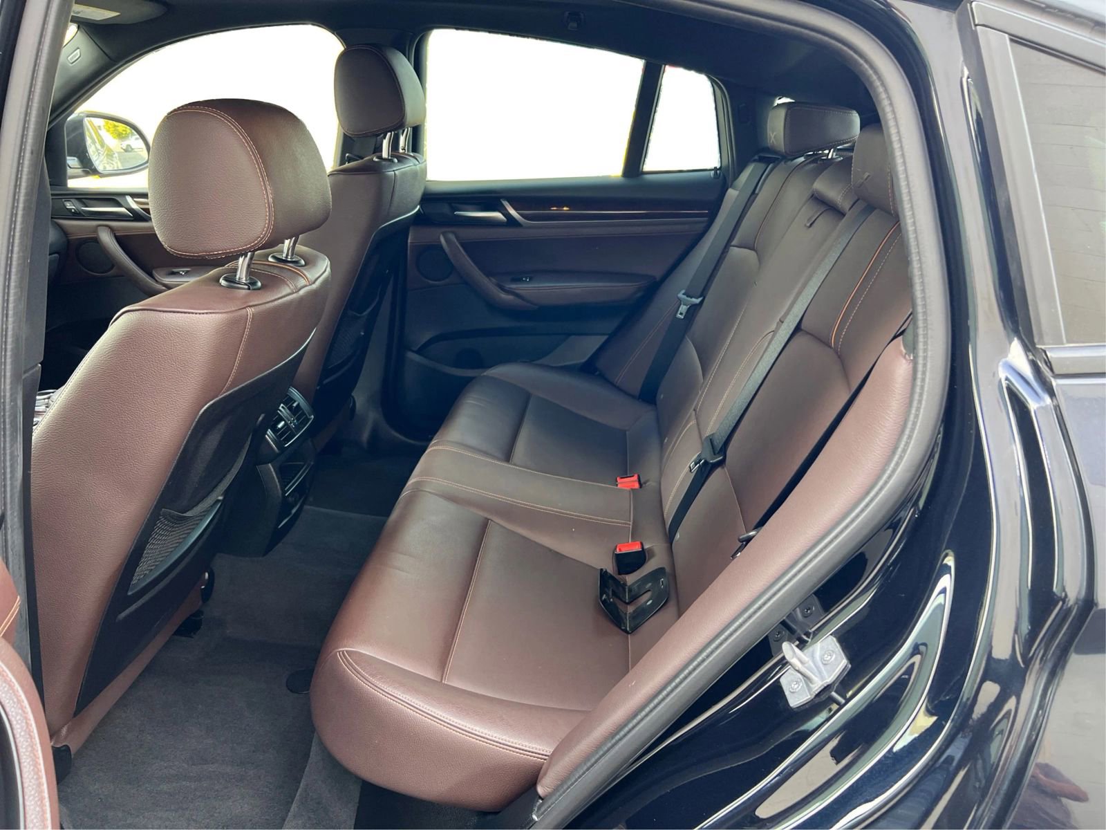 Used 2015 BMW X4 xDrive28i image 10