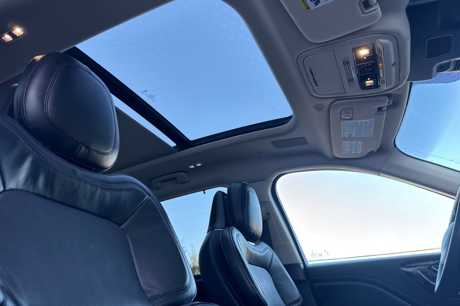 Certified 2021 Lincoln Aviator Grand Touring w/ Equipment Group 302A image 16