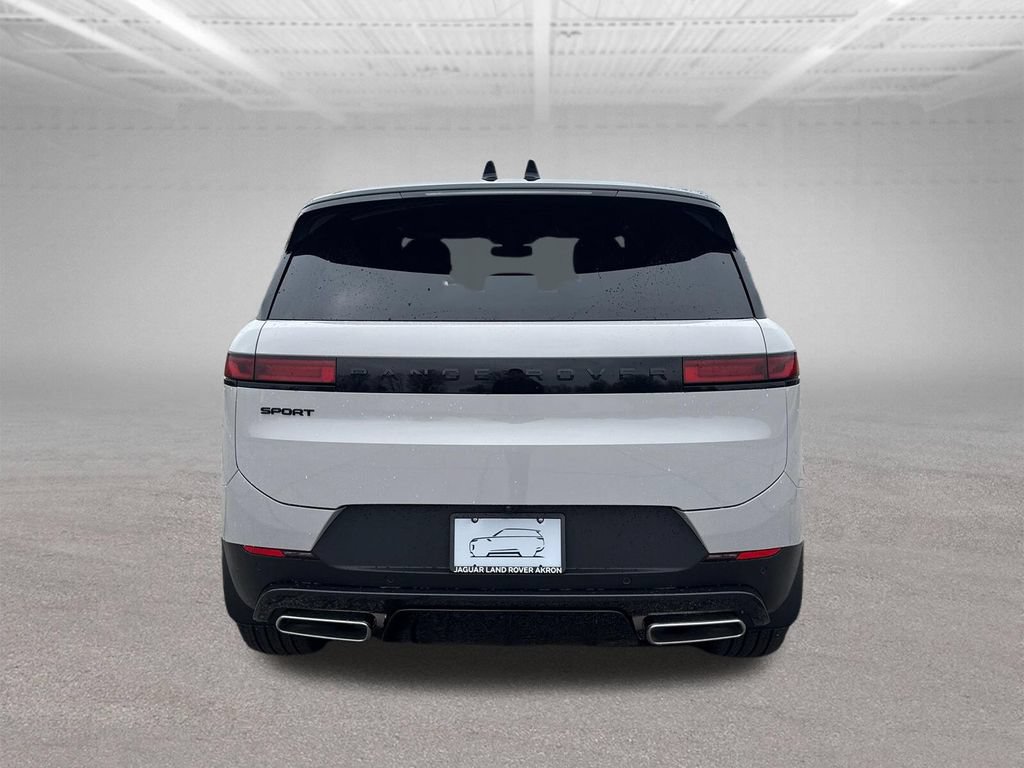 New 2026 Land Rover Range Rover Sport SE AWD/4WD image 8