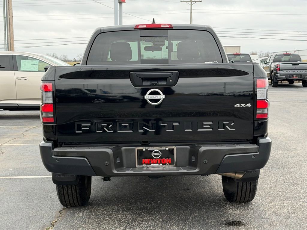 Used 2025 Nissan Frontier S image 6