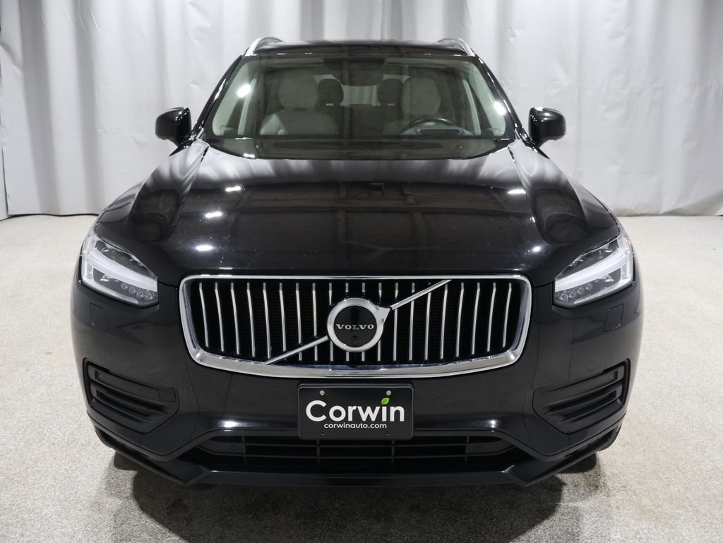 Used 2020 Volvo XC90 T6 Momentum image 6