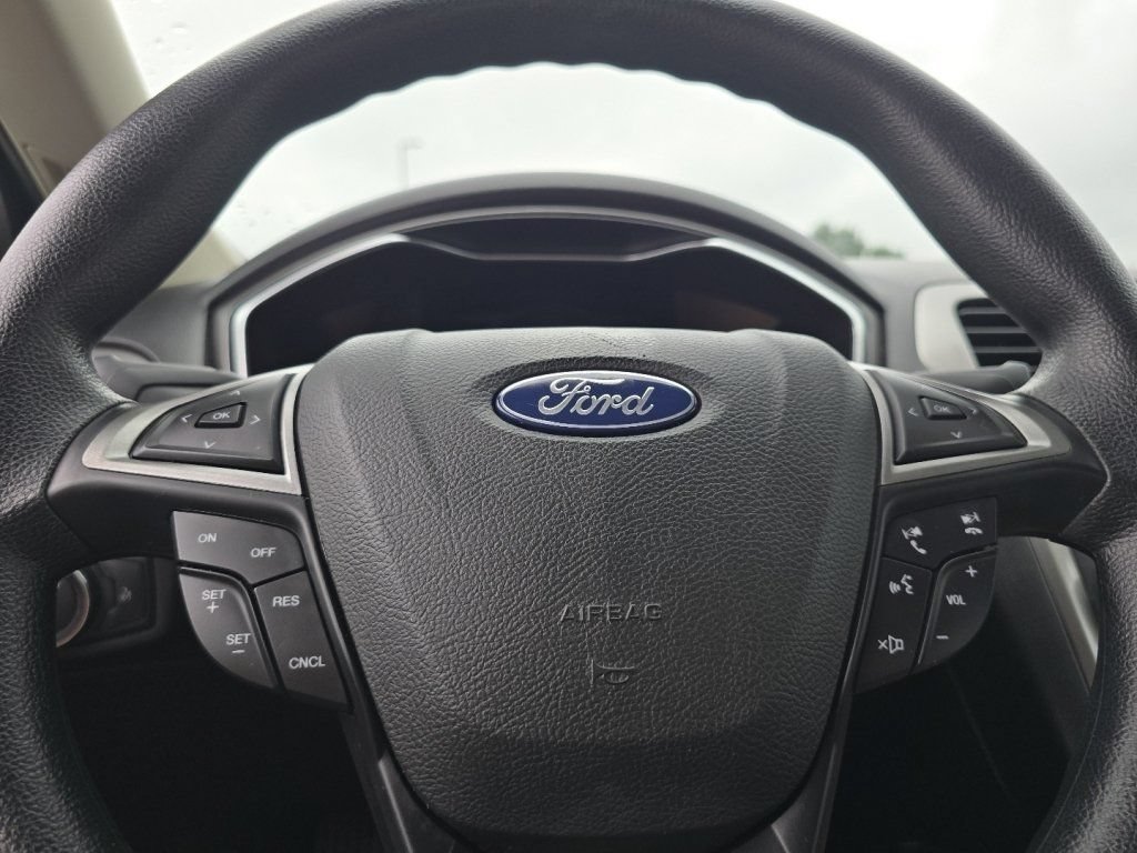 Used 2018 Ford Fusion S FWD image 27