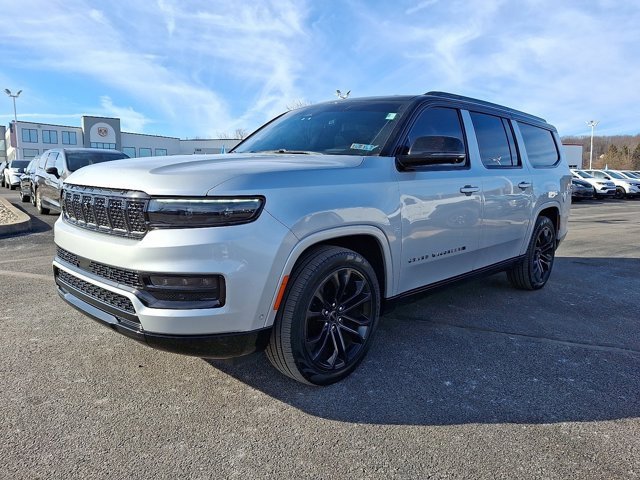 Certified 2024 Jeep Grand Wagoneer L Series II w/ Quick Order Packagew 28T image 3