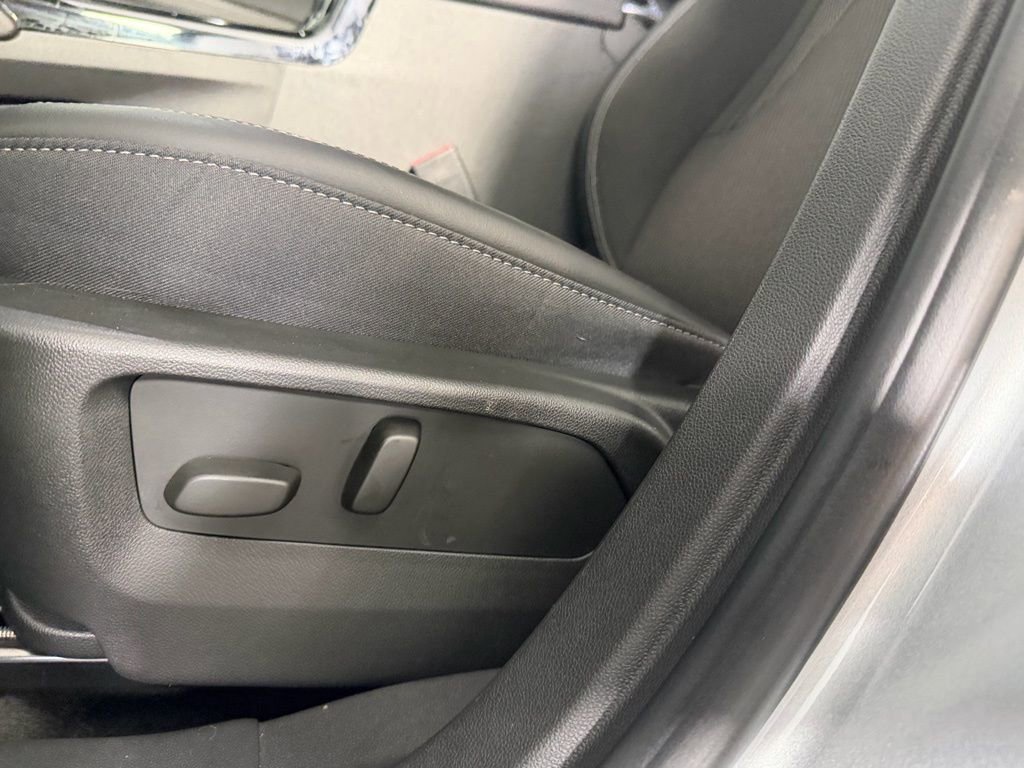 Used 2023 Buick Envision Preferred w/ Sport Touring Package image 23