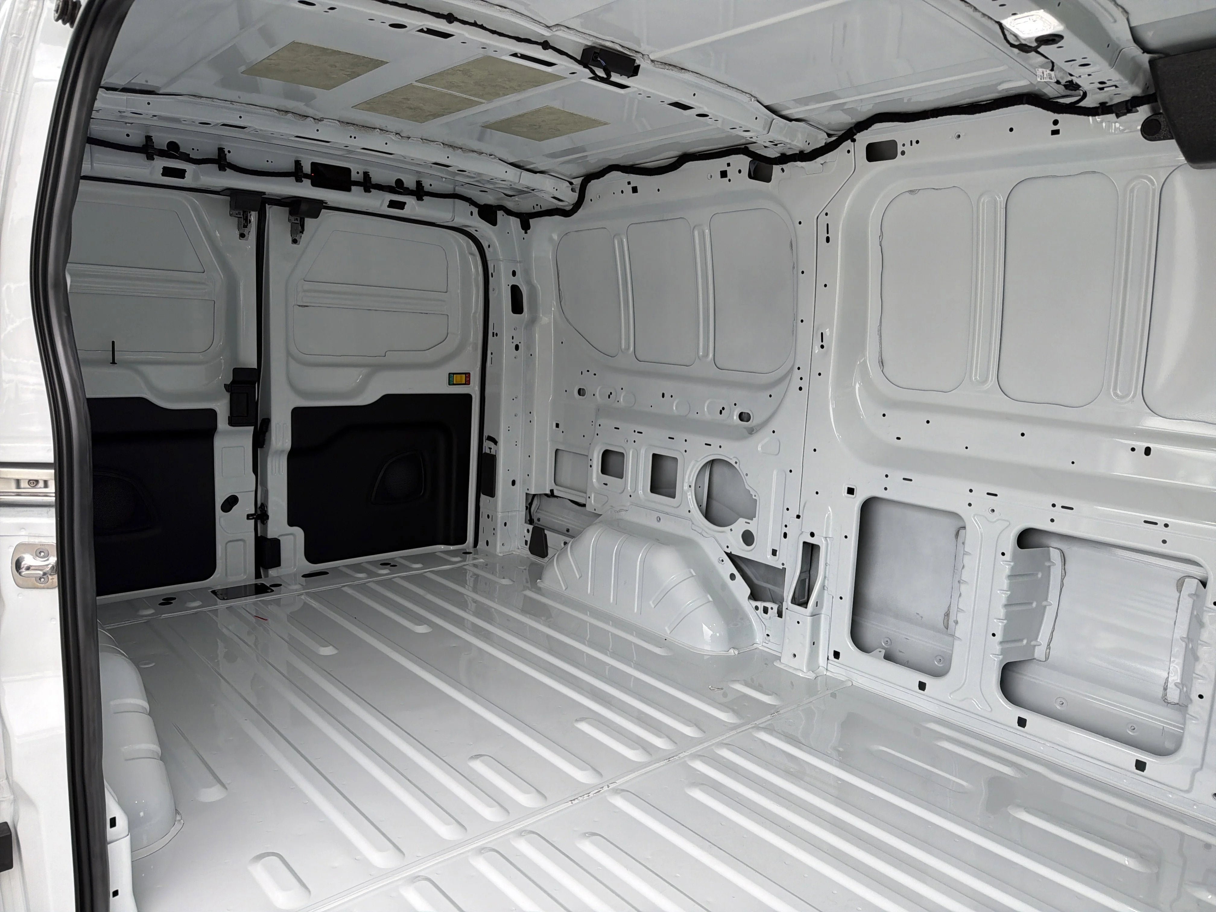New 2026 Ford Transit 150 Low Roof RWD image 20