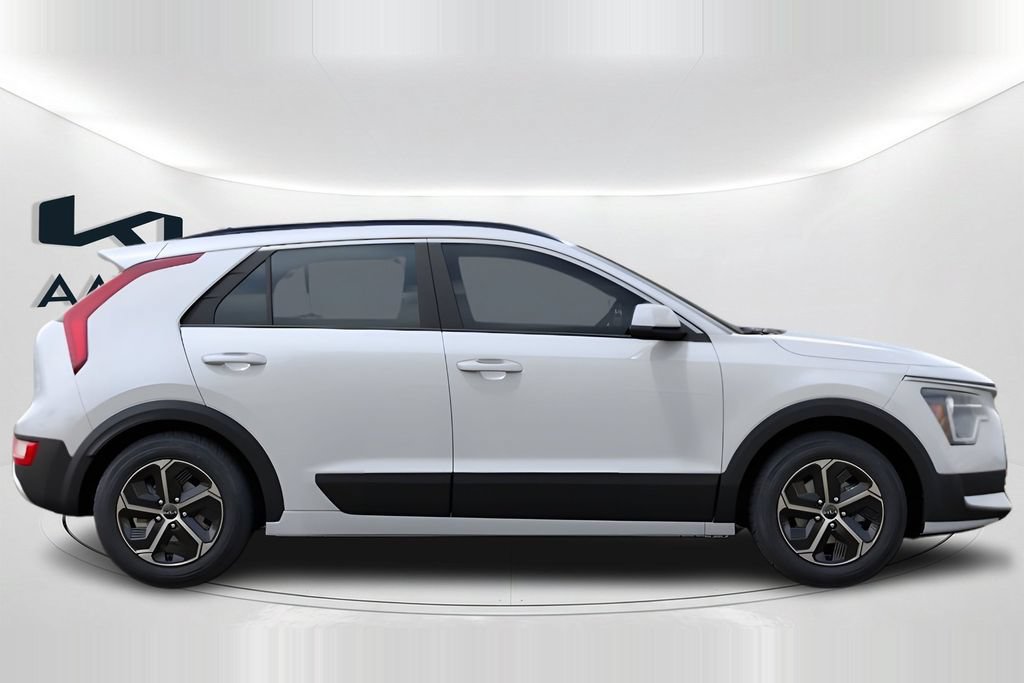 New 2026 Kia Niro LX FWD image 8