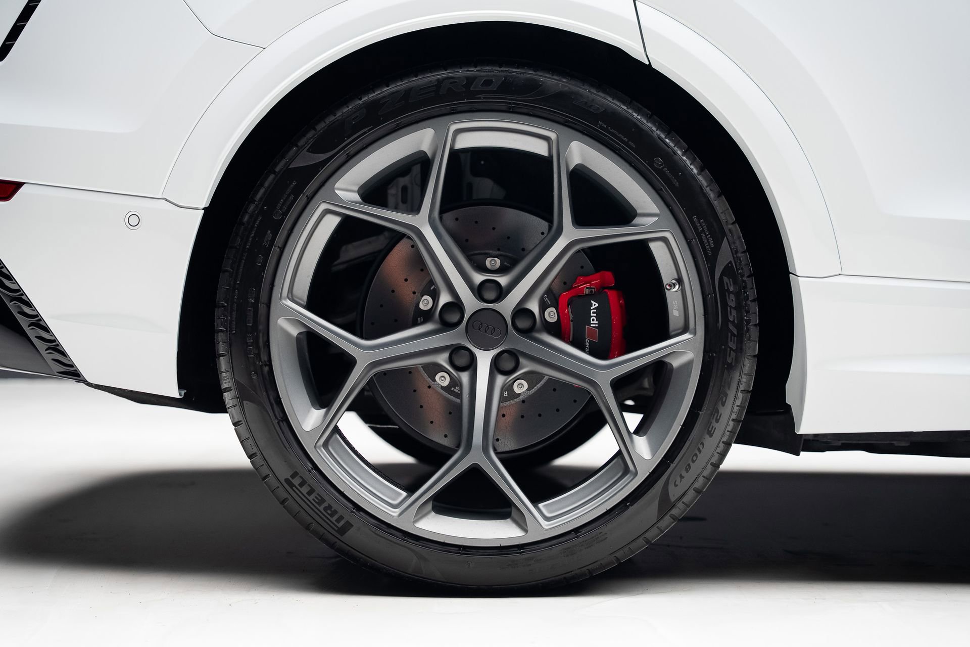 Used 2026 Audi RS Q8 performance AWD/4WD image 37