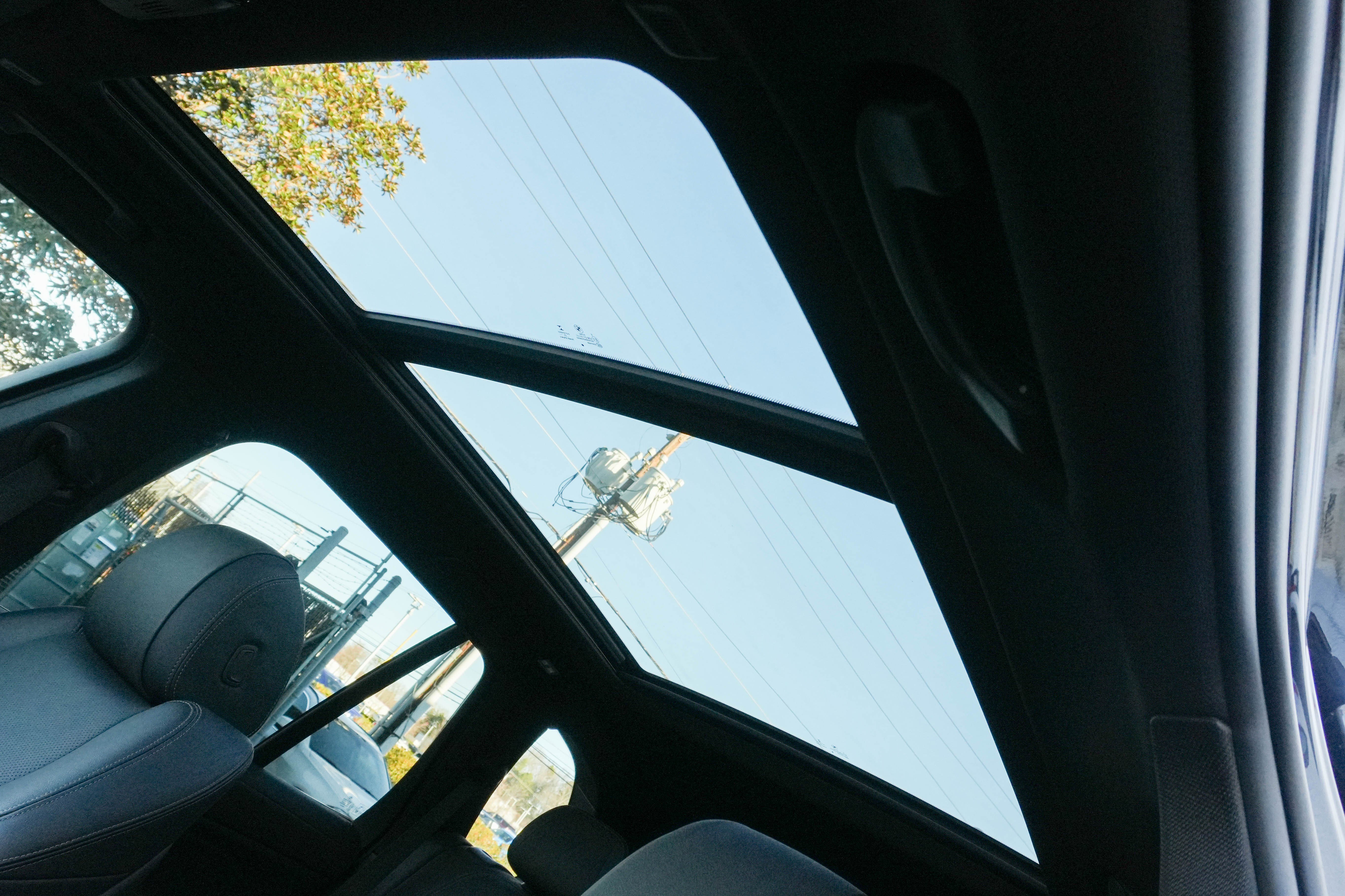 Used 2022 BMW X5 xDrive40i w/ M Sport Package image 12