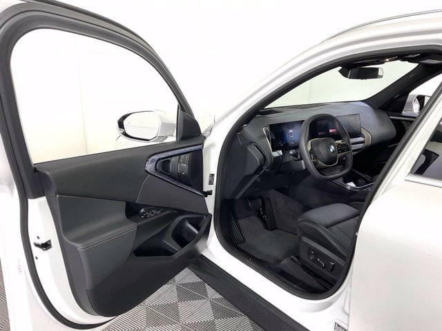 Certified 2025 BMW X3 xDrive30i w/ Premium Package AWD/4WD image 26