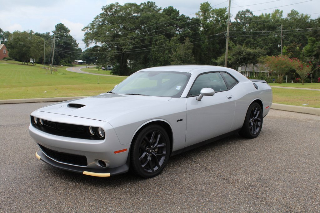 Used 2023 Dodge Challenger R/T w/ Blacktop Package image 2